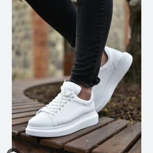 Alexander McQueen platform tennis shoe size 40